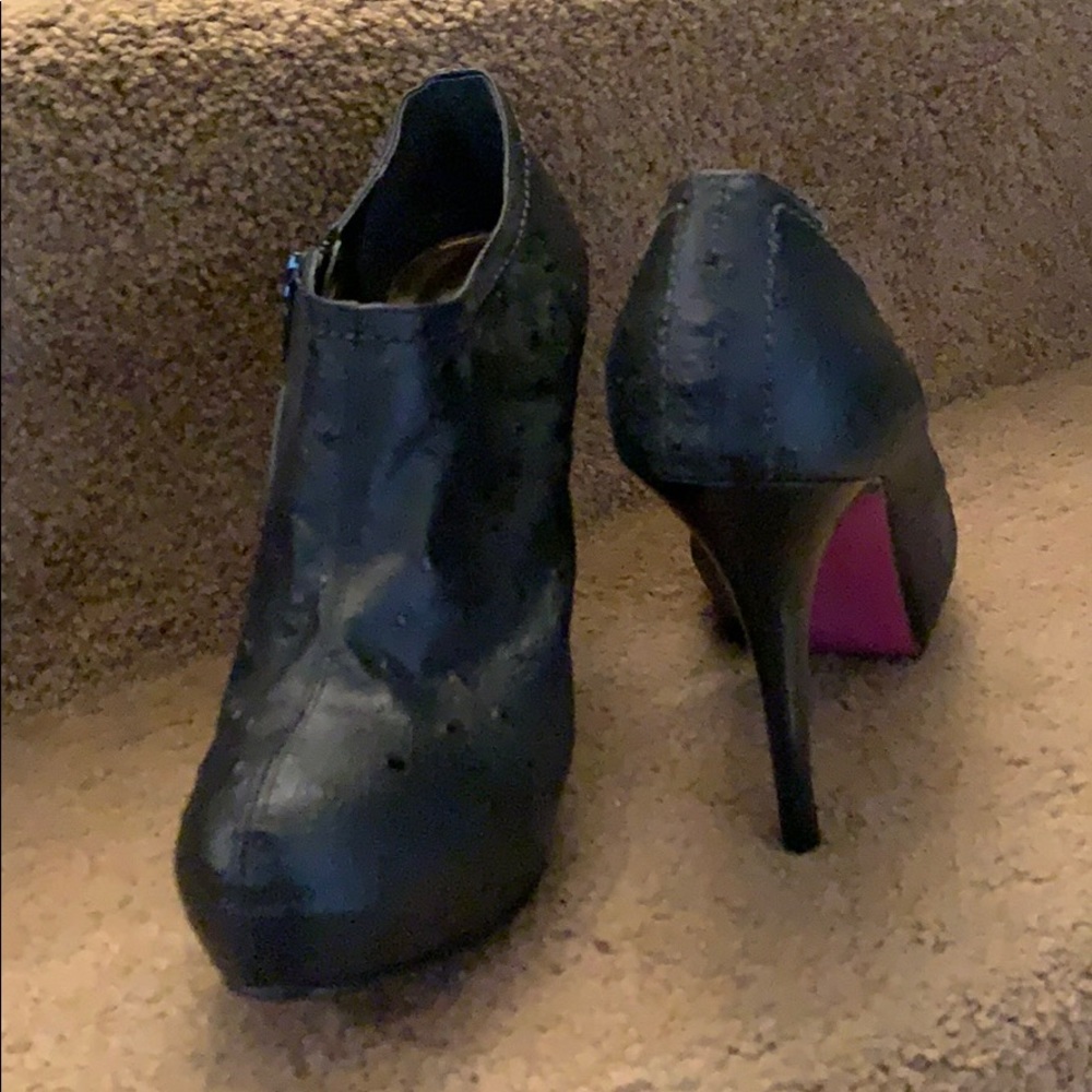 Black leather bootie $63